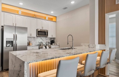Florida Central Atlantic Coast Apartment | The Epic 7 Vista Cay Resort Orlando Florida