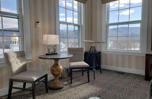 Manchester Resort | The Equinox Golf Resort & Spa