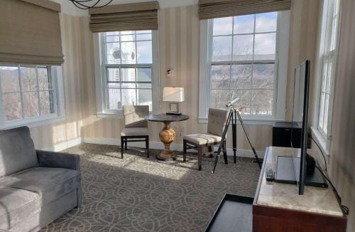 Manchester Resort | The Equinox Golf Resort & Spa