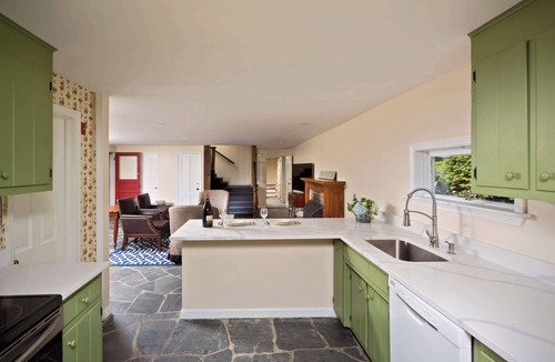 Manchester Hotel | The Equinox Golf Resort & Spa