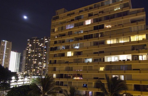 Waikiki Hotel | The Equus