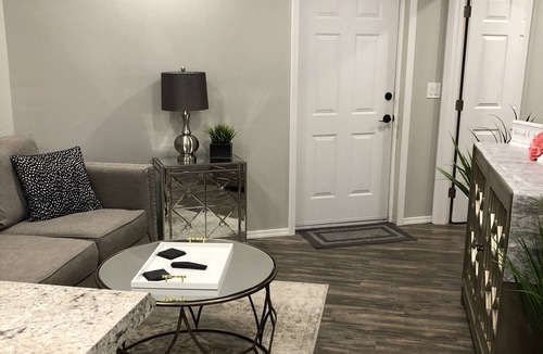 Roseburg Apartment | The Escape at The Double U