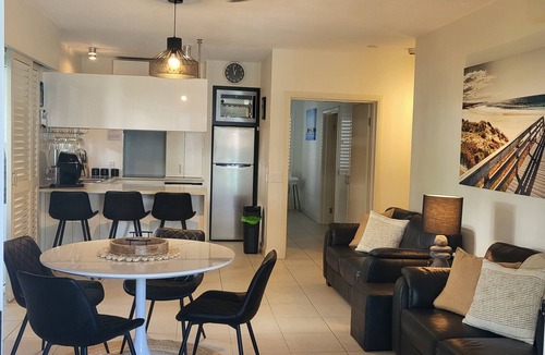 Palm Cove Apartment | The Escape @ Palm Cove