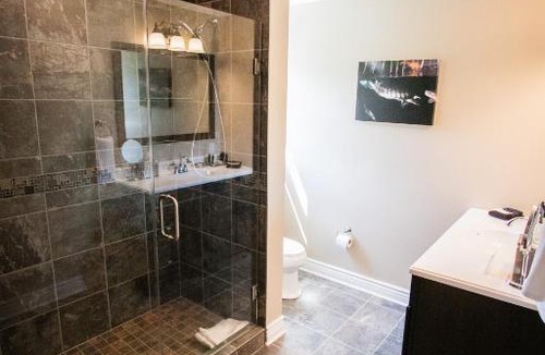 Lewisburg Apartment | The Escape