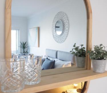 Warners Bay Hotel | The Esplanade Motel