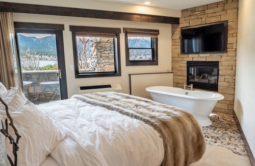 Estes Park Resort | The Estes Park Resort