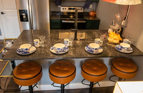 Bellefontaine Apartment | The Euro Flat @ RainbowRow