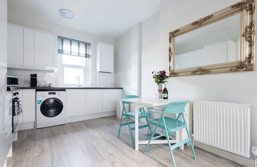 Euston Apartment | The Euston/St Pancras Apartment