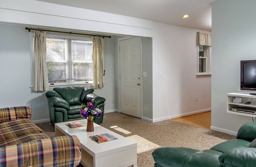 Wellfleet Hotel | The Even'tide