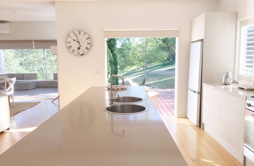 Bright House | *The Evening Star* , Bright , Luxury , Modern , Open Plan , Mountain Views