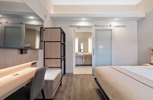 Corte Madera Hotel | The Evergreen