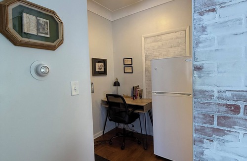 Owosso Apartment | The Exchange - A Historic Downtown Studio