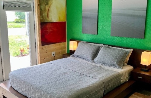 Lake Alfred Apartment | The Exclusive Tatman Evergreen Suitenn