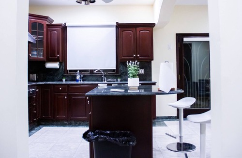 Bergen Beach Apartment | The Executive Brooklyn Mansion