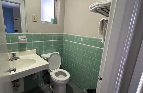 Danville Hotel | The Executive Inn