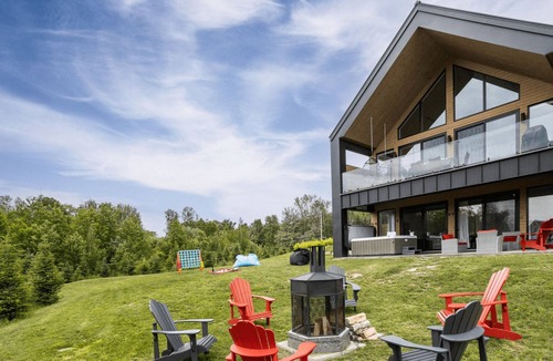 Shefford Ski Chalet | The Experience SÔ Lodge