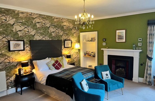 Cromarty Bed & Breakfast | The Factor's House