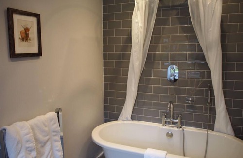 Cromarty Bed & Breakfast | The Factor's House