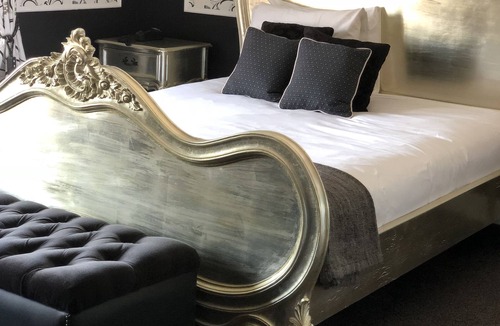 Rushmoor District Hotel | The Falcon Hotel