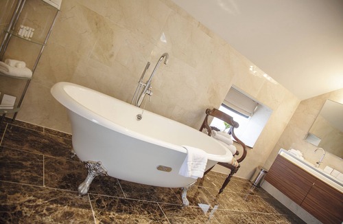 Uppingham Hotel | The Falcon Hotel