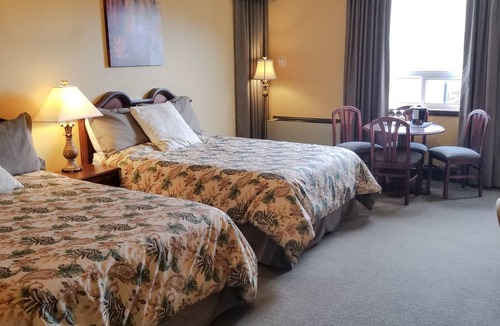 Walters Falls Hotel | The Falls Inn - Walters Falls