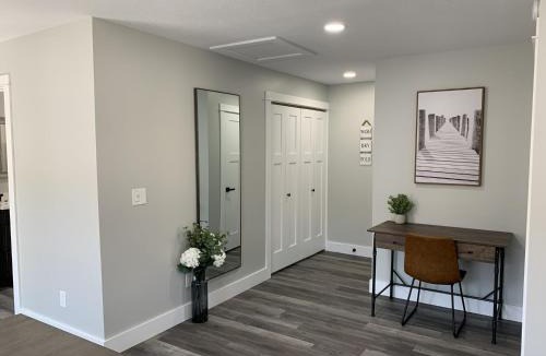 Burdett Apartment | The Fallviews at Burdett Falls