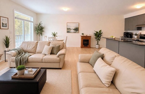 Bobcaygeon House | The Family Friendly Bobcaygeon Bungaloft