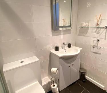 Whatstandwell Bed & Breakfast | The Family Tree