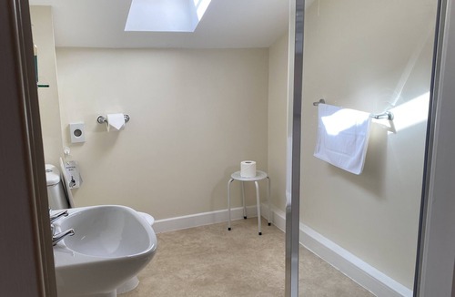 Ormskirk Bed & Breakfast | The Farm Burscough