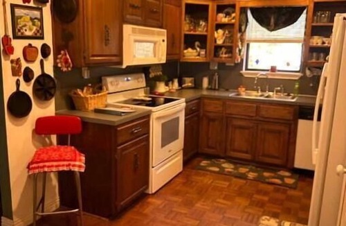 Bates Other | The Farm on White Oak Mountain