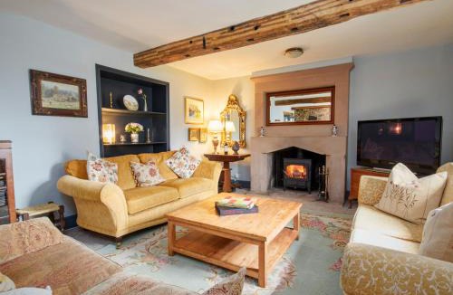 Bakewell House | The Farmhouse