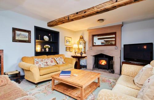 Bakewell House | The Farmhouse