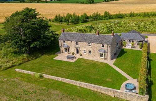 East Layton House | The Farmhouse