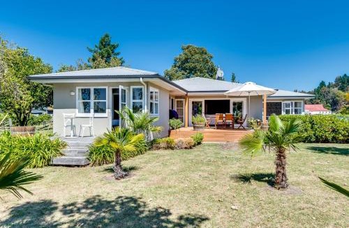 Napier House | The Farmhouse