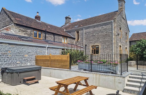 West Pennard Cottage | The Farmhouse - UK10655