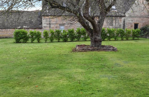 Fotheringhay Cottage | The Farmhouse - UK50909