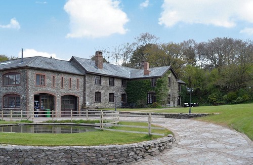 Brayford Cottage | The Farmhouse - UKC1339