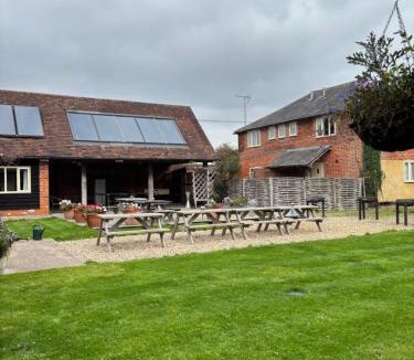Doddington Hostel | The Farmyard at Doddington