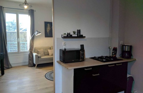 Azay-le-Rideau Apartment | The feather and the lily