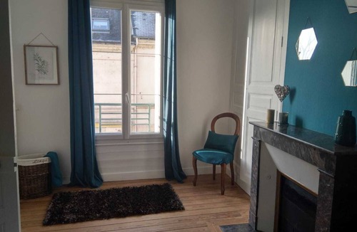 Azay-le-Rideau Apartment | The feather and the lily