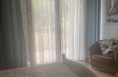 Plan-d'Orgon Other | The feather room