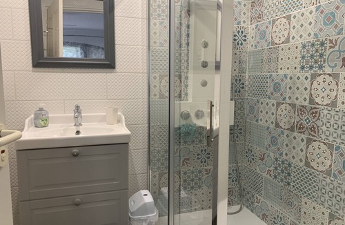 Plan-d'Orgon Other | The feather room