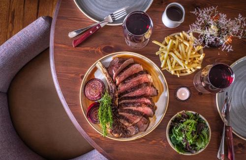 Holt Hotel | The Feathers Holt