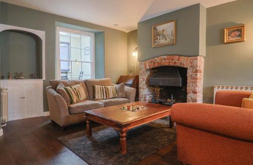 Colyton House | The Fernery