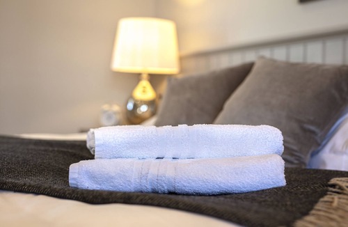 Woodham Ferrers Bed & Breakfast | The Ferry Boat Inn