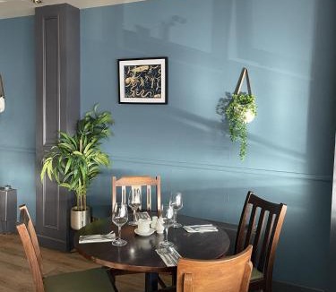 Scrabster Hotel | The Ferry Inn