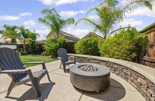 Roseville House | The Fiddyment Roost