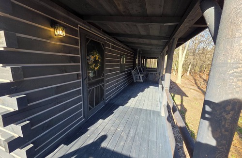 Akin Cabin | The Fieldhouse at The Grove, Luxury Tiny House Living