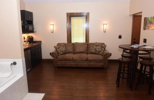 Eden Hotel | The Fields of Eden Inn