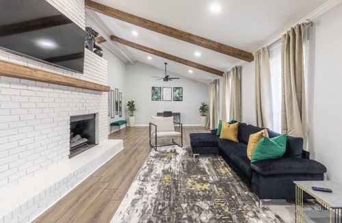 Lithonia House | The Firefly House